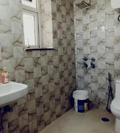 Lime Tree Luxurious 3Bhk Serviced Apartment Near Medanta Gurgaon Exterior photo