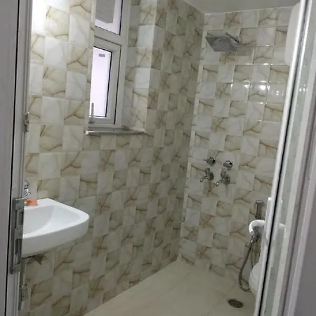 Lime Tree Luxurious 3Bhk Serviced Apartment Near Medanta Gurgaon Exterior photo